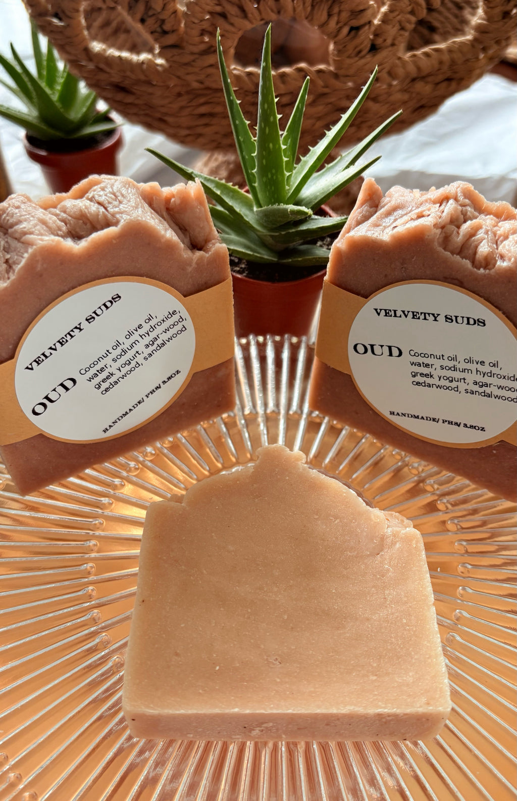OUD and Sandalwood Bar